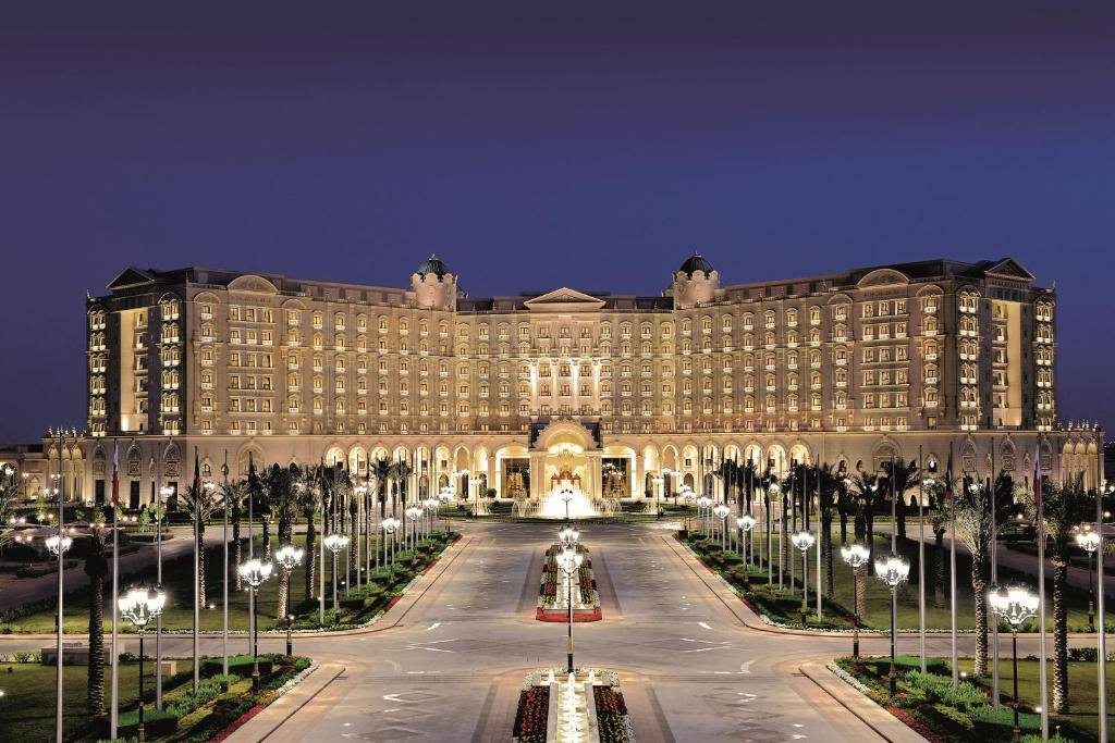 Rtiz Carlton Riyadh-1